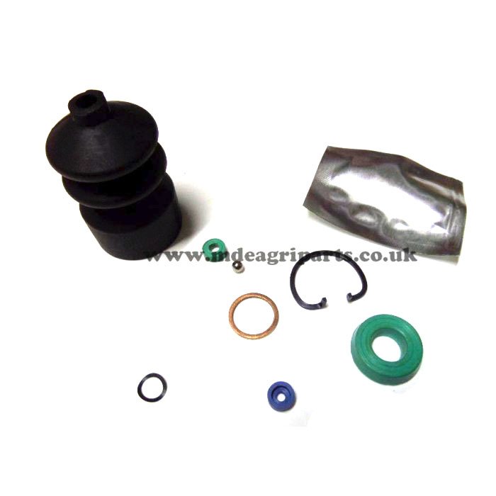 411-12-700x700-1.jpg XL/LP Cab Brake Master Cylinder Seal Kit - Image 1