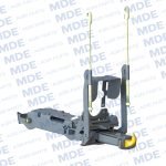 Dromone Hitch: (Case MX 170 ETC)